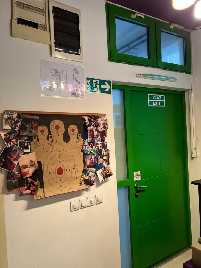 Hostel Pop Art *