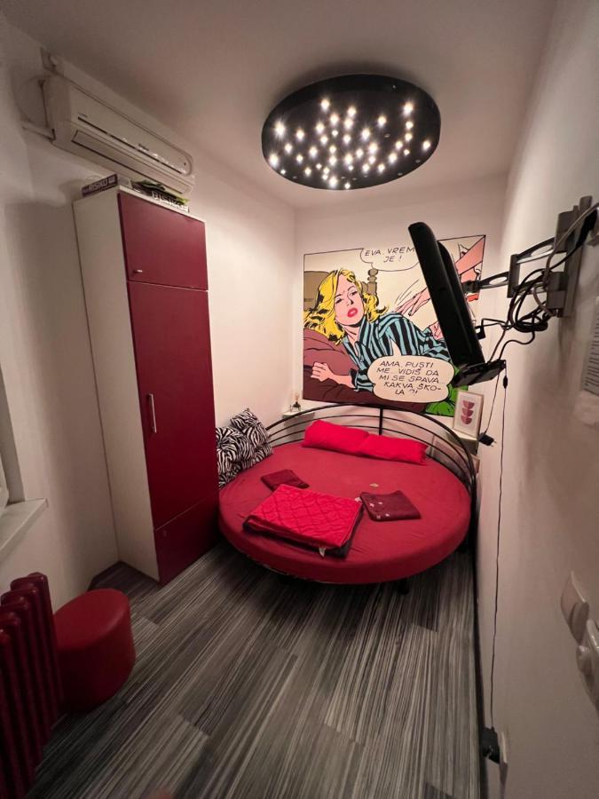 Hostel Pop Art *